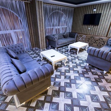 Kars-I Si̇Ri̇N Otel Екстер'єр фото