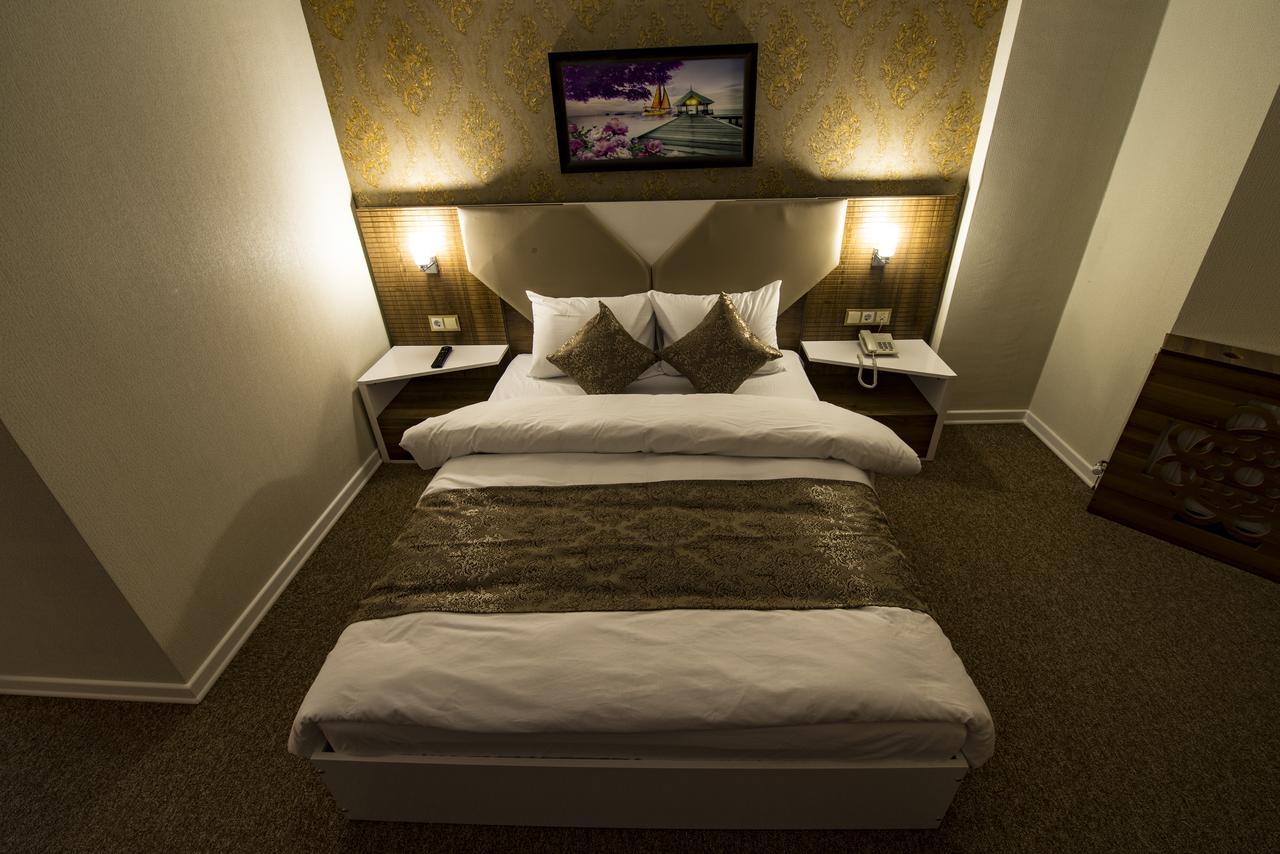 Kars-I Si̇Ri̇N Otel Екстер'єр фото