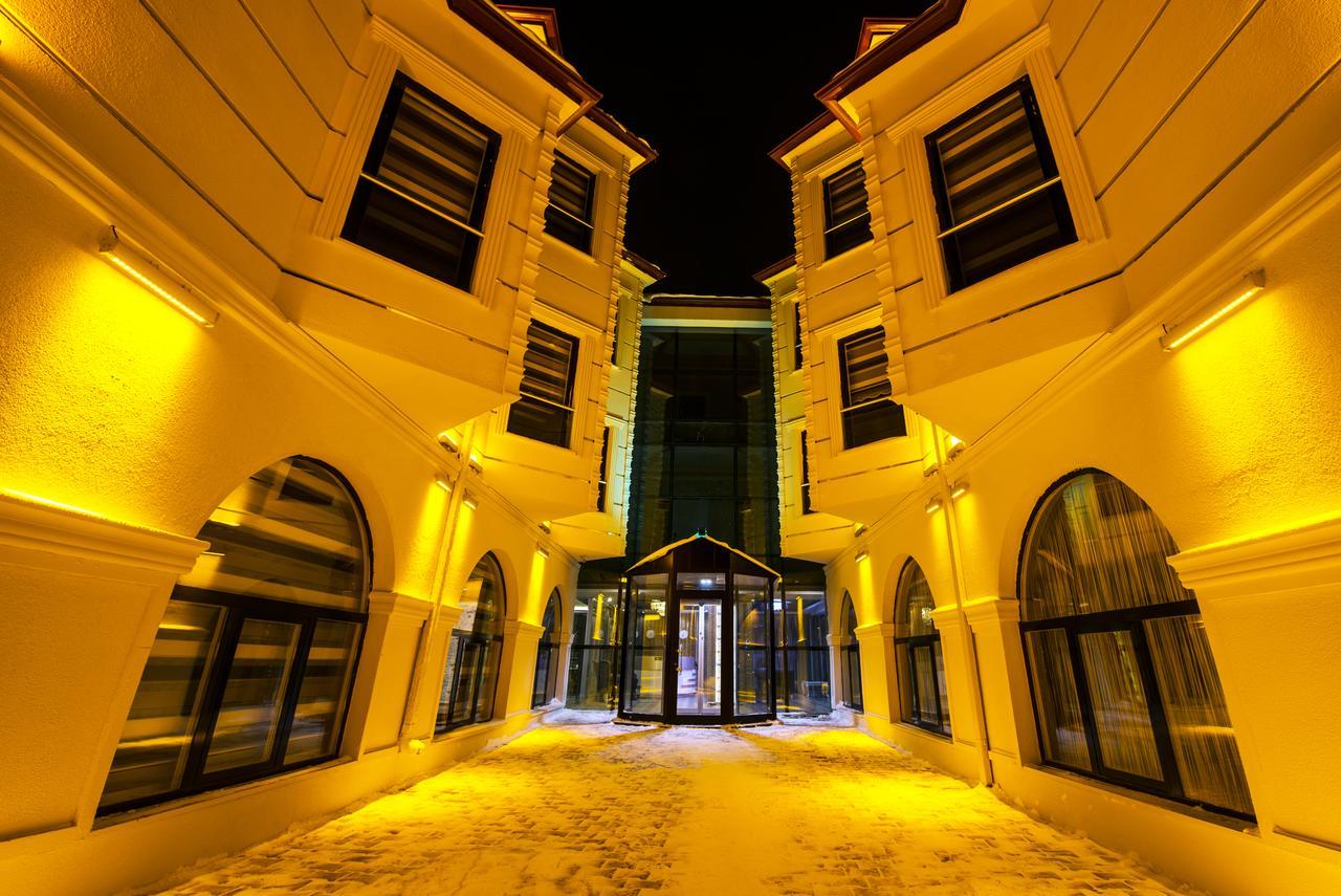 Kars-I Si̇Ri̇N Otel Екстер'єр фото