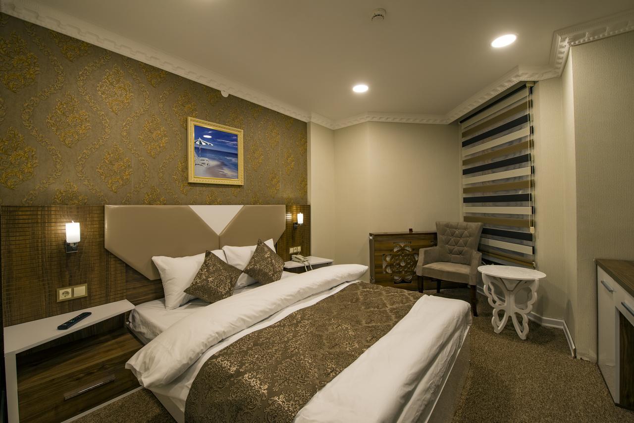 Kars-I Si̇Ri̇N Otel Екстер'єр фото