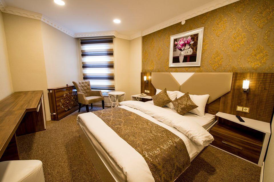 Kars-I Si̇Ri̇N Otel Екстер'єр фото